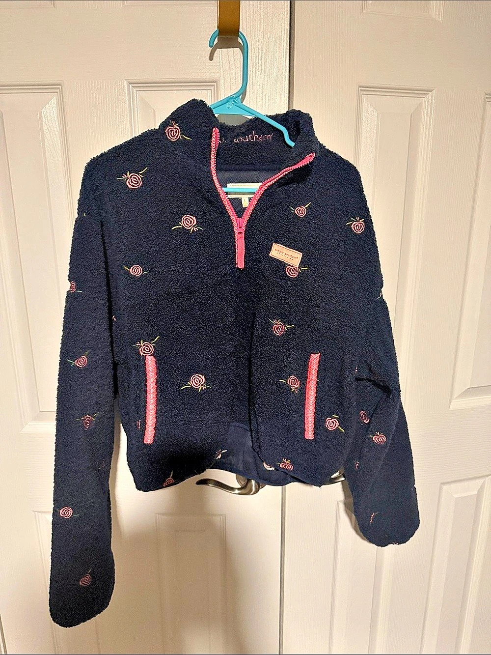 simply southern Floral Fleece Jacket in Black & Pink Size Large
